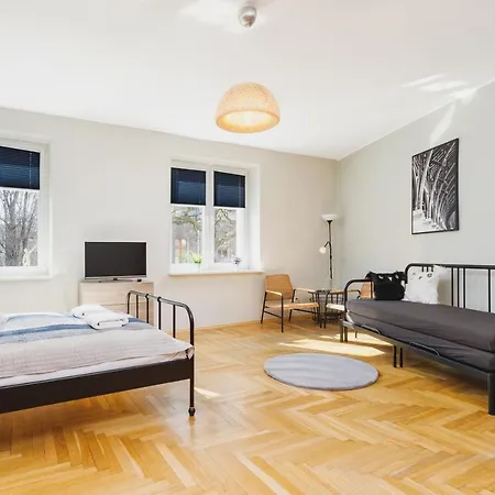Cracow Chopina By Renters Apartment *
