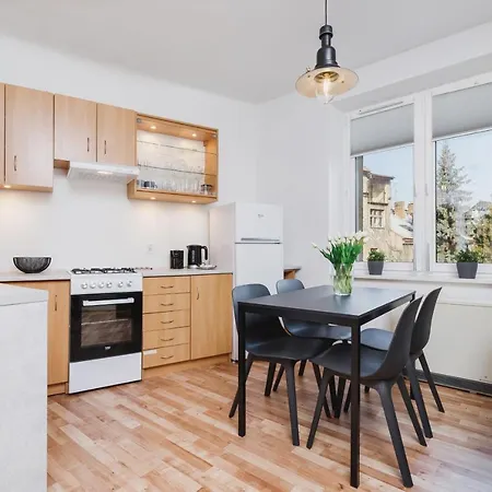 Cracow Chopina By Renters Apartment Krakow