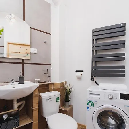 Cracow Chopina By Renters Lägenhet *